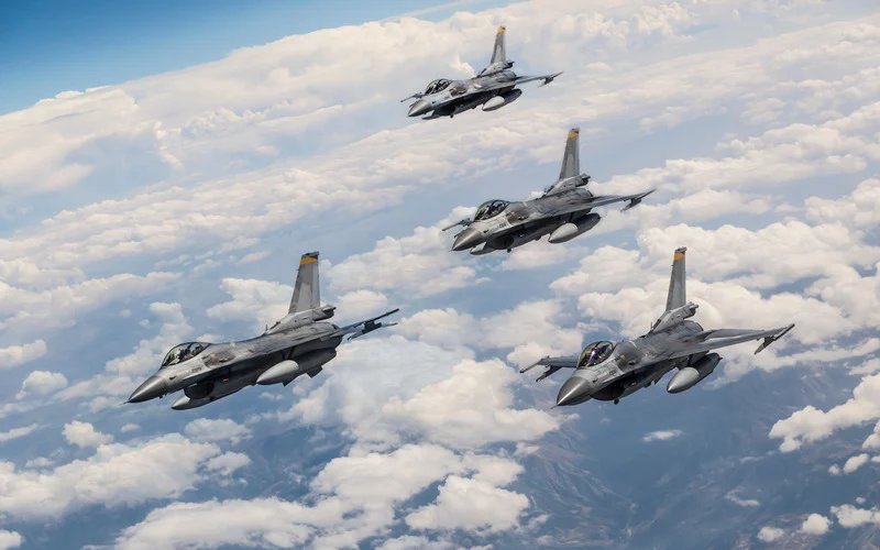 China Gelar Latihan Militer