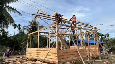 1.200 Huntara untuk Pengungsi