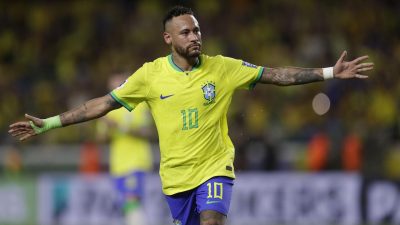 Neymar Pikirkan Pensiun