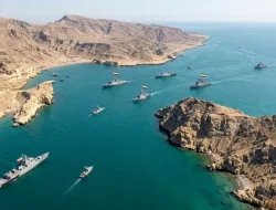 Iran Kembali Tutup Selat Hormuz Buntut Israel Gempur Lebanon